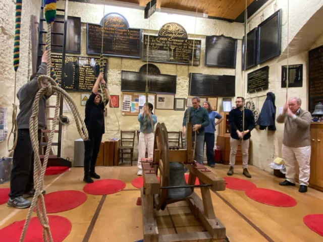 Just 10 tonight including regular Richmond visitor Jackie and Max C’s exchange student from Barcelona, Axel, who got to see the bells with Adrian and was given a go at back stroke too. 

Pip in charge; a really useful practice session with lots of rope time for the learners. Catherine and Joseph had practice ringing up a bell, then lots of rounds on 8; making places and then culminating in Mexican wave/kaleidoscope (video 8) 👍🏻; PBD for So-Shan x2 which sounded nice; touch of PBD for Max C, called by Jackie (thank you! Video 7); trebling to Grandsire Doubles for Max C and then some leading for Catherine and some leading and tenoring for Joseph. Finished off with some lovely rounds on 8 and then ringing down practice for Catherine and Joseph, and ringing down in peal of 6 with Pip leading 👍🏻 

Good practice - thank you Pip. 

And can we just say what a good teacher Mary is - so calm and supportive and both students doing so well! 👏🏻 #kingstonbellringers #bellringing #allsaintschurchkingston #kingstonuponthames 📸🎥 @soshanau